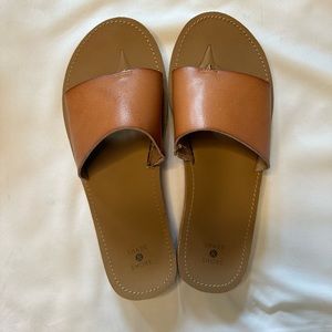 WORN ONCE! Shade and Shore size 9 brown leather strap sandals